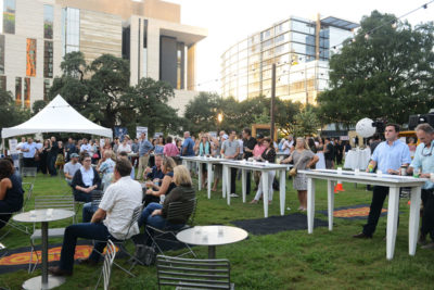 people-sunset-party-for-the-parks
