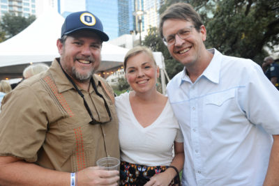 smiling-faces-party-for-the-parks